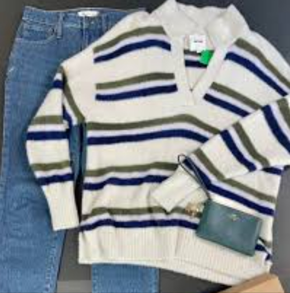 NWT Aerie Stripes Cream Henley Oversized Sweater Sz Med